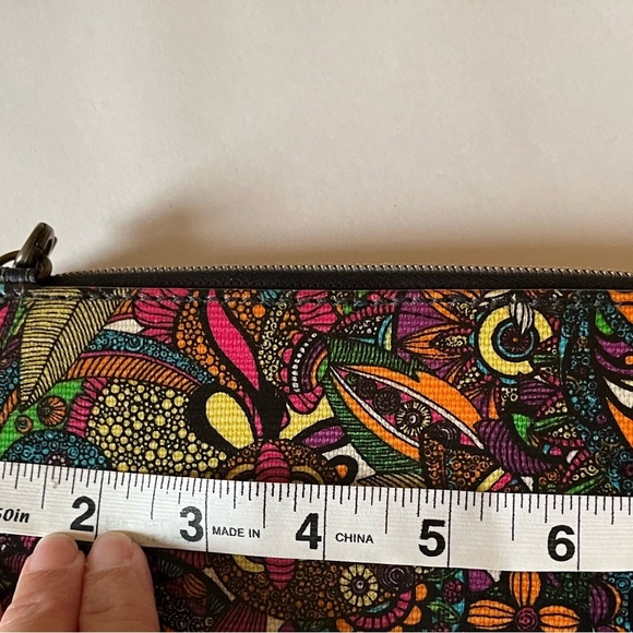 Sakroots Multicolor Wristlet Cellphone Wallet *READ* - Picture 11 of 14